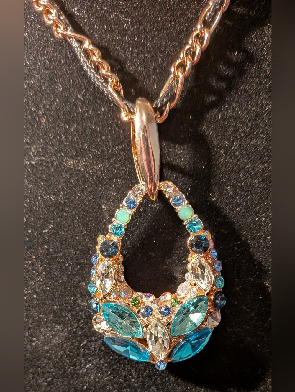 Stunning Gold-Tone Teardrop Necklace with Blue and Aqua Crystal Accents